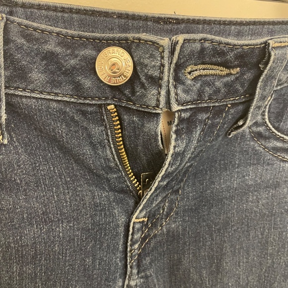 True Religion Skinny Jeans - Picture 5 of 8